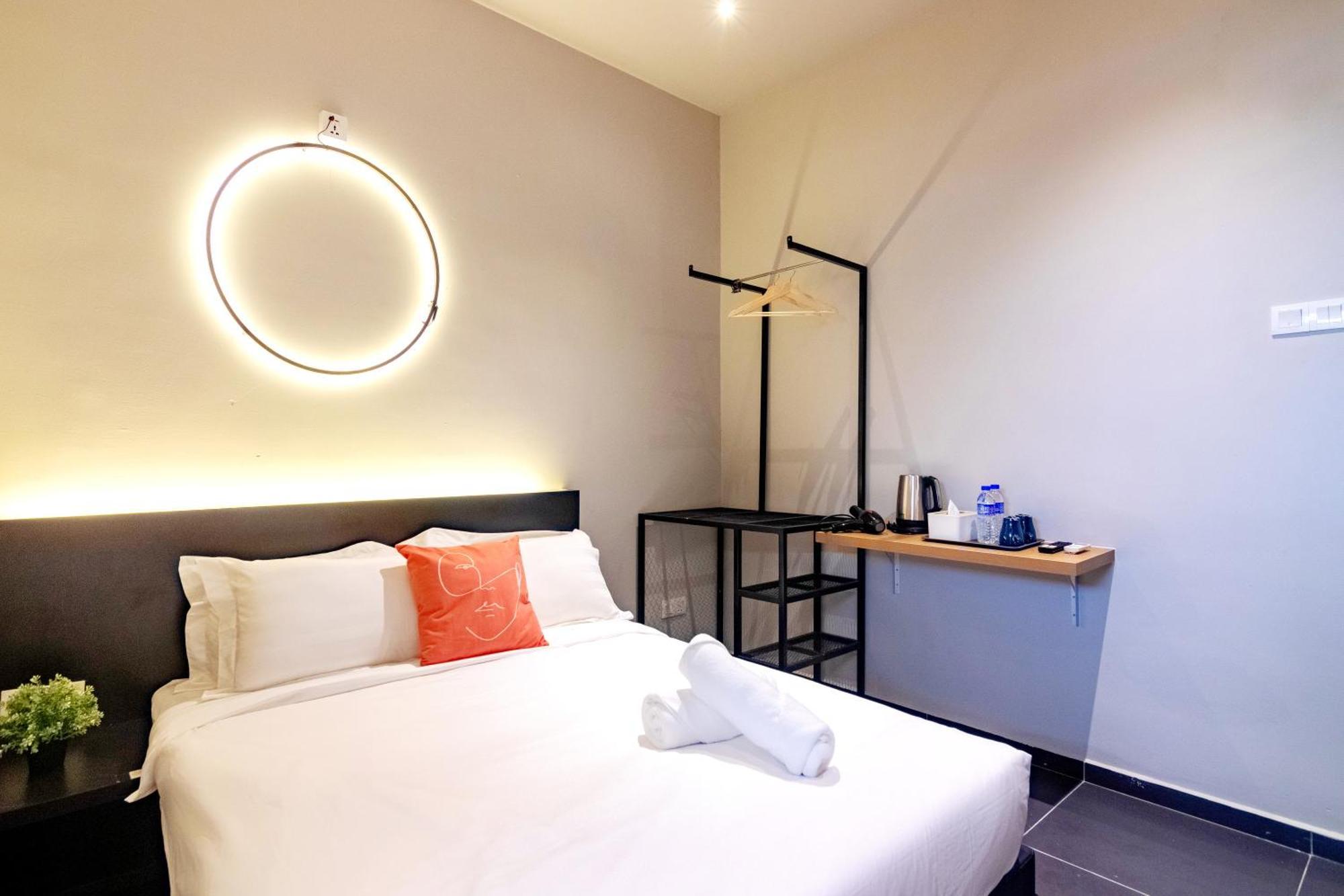 Hotel Ink By Alv 2*